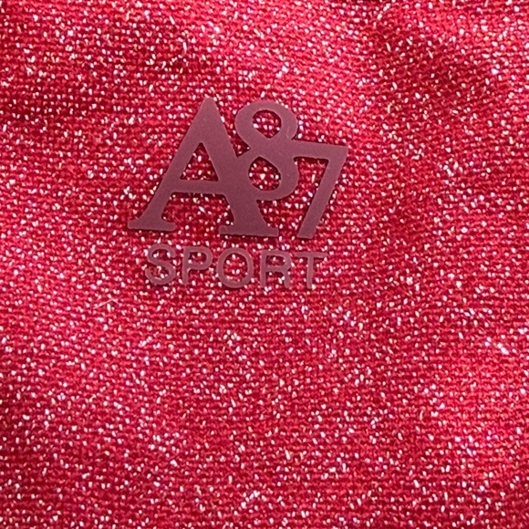 Aeropostale Shimmering Red Sports Bra Racer Back Removable Pads Metallic Threads - Picture 6 of 7
